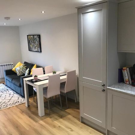 Heart Of Henley 1 & 2 Bedroom Apartments Exterior foto